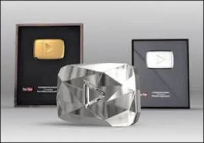 Aimes-tu les vidéos où sont réunis plusieurs youbuteurs ?