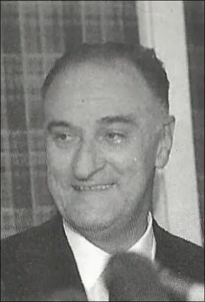 Qui est cet homme politique, membre du conseil constitutionnel ?