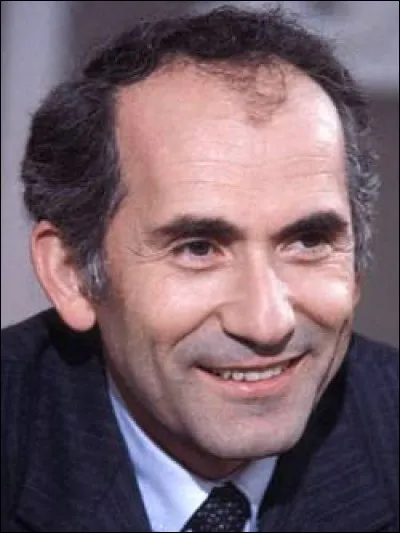Cet homme politique a été l'un des quatre ministres communistes, en charge des Transports, dans le gouvernement Mauroy de 1981 à 1984. C'est :