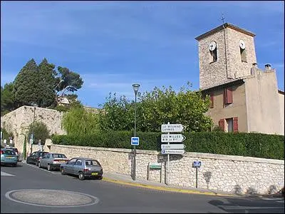 Louis Chedid donne le nom de cette ville des Bouches-du-Rhne  l'un de ses albums