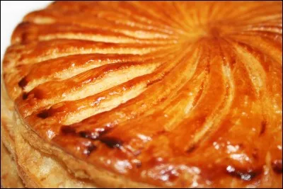 De quoi est composée une galette des rois ?