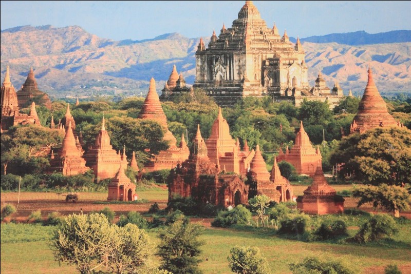 Dans quel pays se trouve Bagan ?