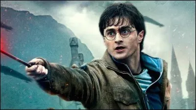 La proph&eacute;tie dit : "Celui qui d&eacute;tiendra le pouvoir de vaincre le seigneur des t&eacute;n&egrave;bres sera n&eacute; lorsque mourra le ...... mois"