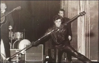 Qui est cet "ange noir du rock'n'roll" ?