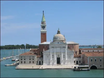 La basilique San Giorgio Maggiore est située sur l'île du même nom.