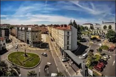 Je vous emmène en Auvergne-Rhône-Alpes, à Calluire-et-Cuire. Ville de la métropole Lyonnaise, elle se situe dans le département ...