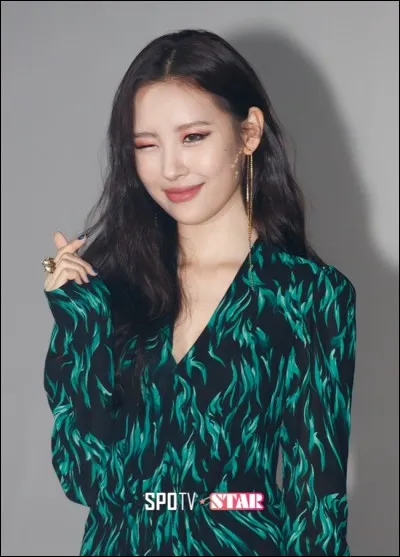 Quelle chanson n'est PAS de Sunmi ?