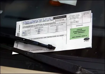 Quelles auxiliaires de police pouvait vous coller un 'papillon' sur votre pare-brise dans les années 70 ?