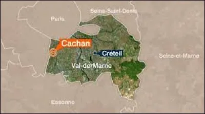 Comment appelle-t-on les habitants de Cachan (Val-de-Marne) ?