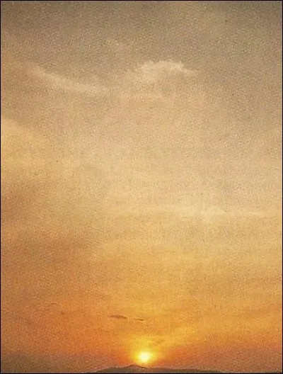 Quel est ce nuage d'altitude et d'étendue de plusieurs dizaines à plusieurs centaines de kilomètres ?