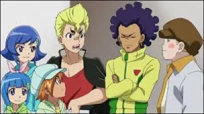 Dans l'épisode 12, qui pense que Valt et Rantaro sont nul et ne servent à rien dans l'équipe ?