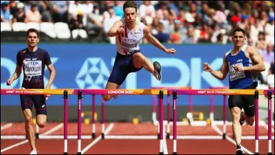 Combien d'obstacles chaque athl&egrave;te doit-il franchir lors d'un 400 m&egrave;tres haie ?