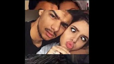 Comment son ex s'appelle-t-elle ?