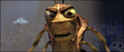 Par quel animal se fait dévorer Le Borgne dans "1001 pattes" ?