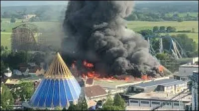 Laquelle de ces attractions n'existe plus ?