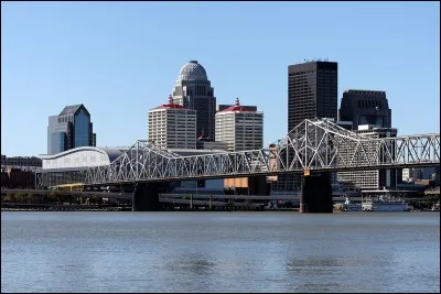 Cette ville américaine, traversé par l'Ohio, est avec 600 000 habitants, la principale ville du Kentucky. C'est :