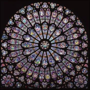 Cette grande rosace se trouve dans ...