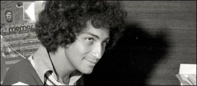 Retrouvez le titre de son célèbre tube !