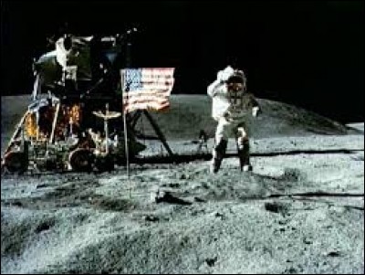 En quelle année, l'homme a-t-il mis le pied sur la Lune pour la première fois ?