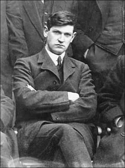 Août 1922 : Qui lutta pour l'indépendance de son pays et fut tué lors de la guerre civile irlandaise ?