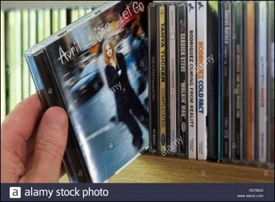 Quel est le premier album d'Avril Lavigne ?