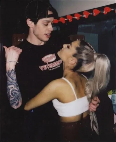 Ariana Grande est née...