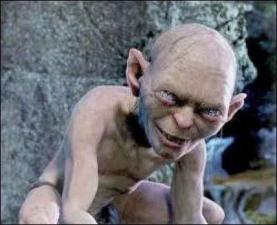 Qui agit d'une façon détournée et sournoise.