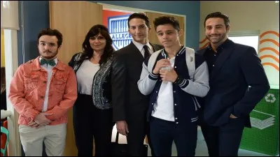 Qu'elle surprise Charlie a fait Kally ?