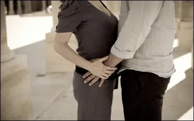 Qui chantait ''Mes mains sur tes hanches'' ?