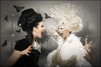 Complétez - Le Parfum de la dame :