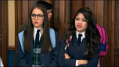 Qui Luna cherche-t-elle dont elle n'a pas de nouvelles ?