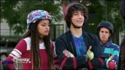 Quel est le nom du groupe de patins que Ramiro a rejoint ,