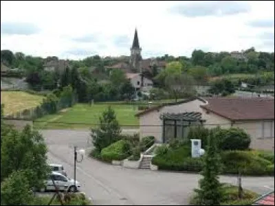 Village Meurthe-et-Mosellan, Lesménil se situe en région ...