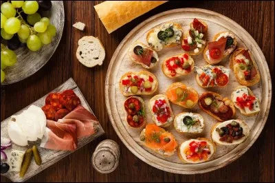 Que diriez-vous d'un en-cas de fines tranches de baguette, badigeonnée d'huile d'olive et légèrement grillées ? L'ail vous pose problème ? Pas de souci, les [...] sont sans ail !