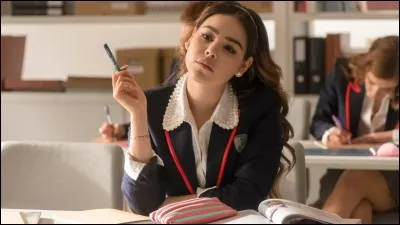 Comment est Lucrecia ?