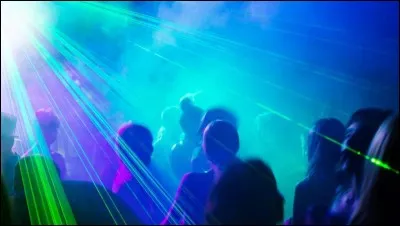 Quelle est la première fête qui a lieu dans la série ?