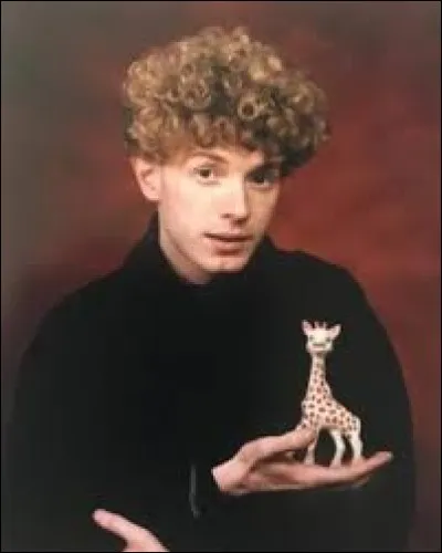 Quel prénom féminin est chanté par Arnold Turboust ?