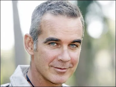 Avec qui Vic formait-elle un couple dans le second film "La Boum" ?