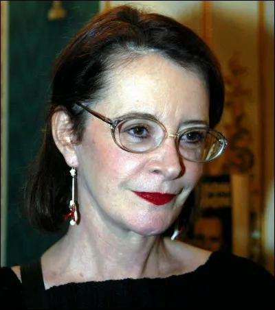 Comment se nomme l'interprète de la maîtresse de François, Vanessa ?