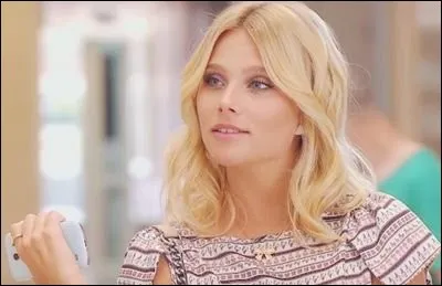 Quel est le nom de famille d'Ambre ?