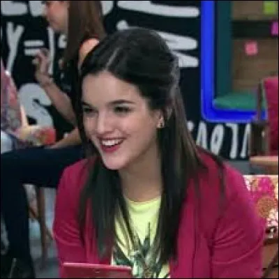 Avec qui sort Delfina ?