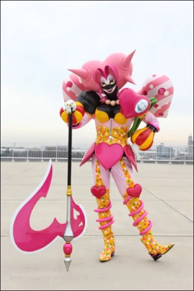 Comment s'appelle la fiancée de Sledge ?