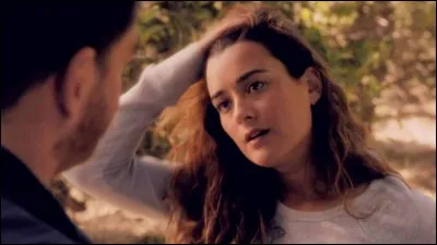 Ziva parle 8 langues.