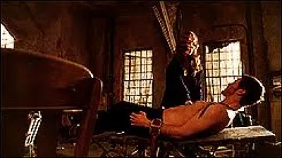 Quel est le secret que découvre Klaus à propos de Marcel et Rebkah ?