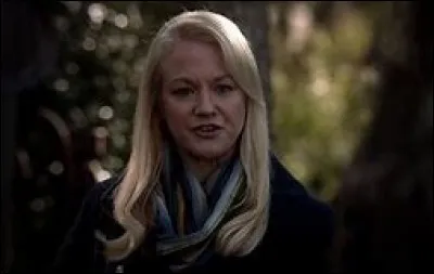 Quel est le nom de la loup-garou qu'Elijah et Rebekah rencontrent ?