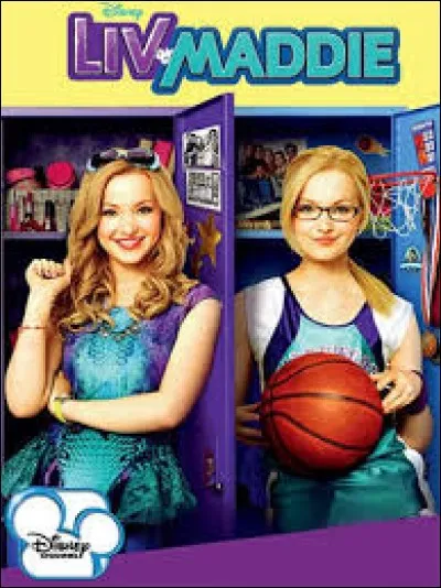 Quels rôles a-t-elle joués dans la série « Liv et Maddie » ?