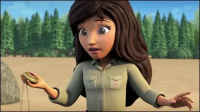 Comment s'appelle cette fille ?