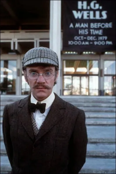 La tête près du bonnet que cet anglais fameux...