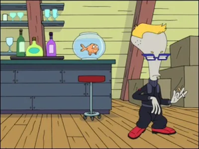 De qui Roger apprend-il à imiter les manières, espérant ainsi se faire passer pour lui ?