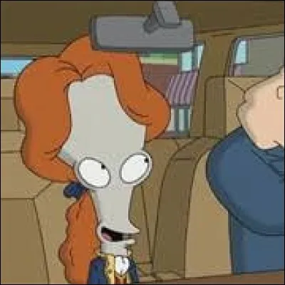 Comment se nomme la petite-amie de Steve que Lesta de Lioncourt est en charge de séduire grâce à son charme et à son éloquence ? ( saison 2)